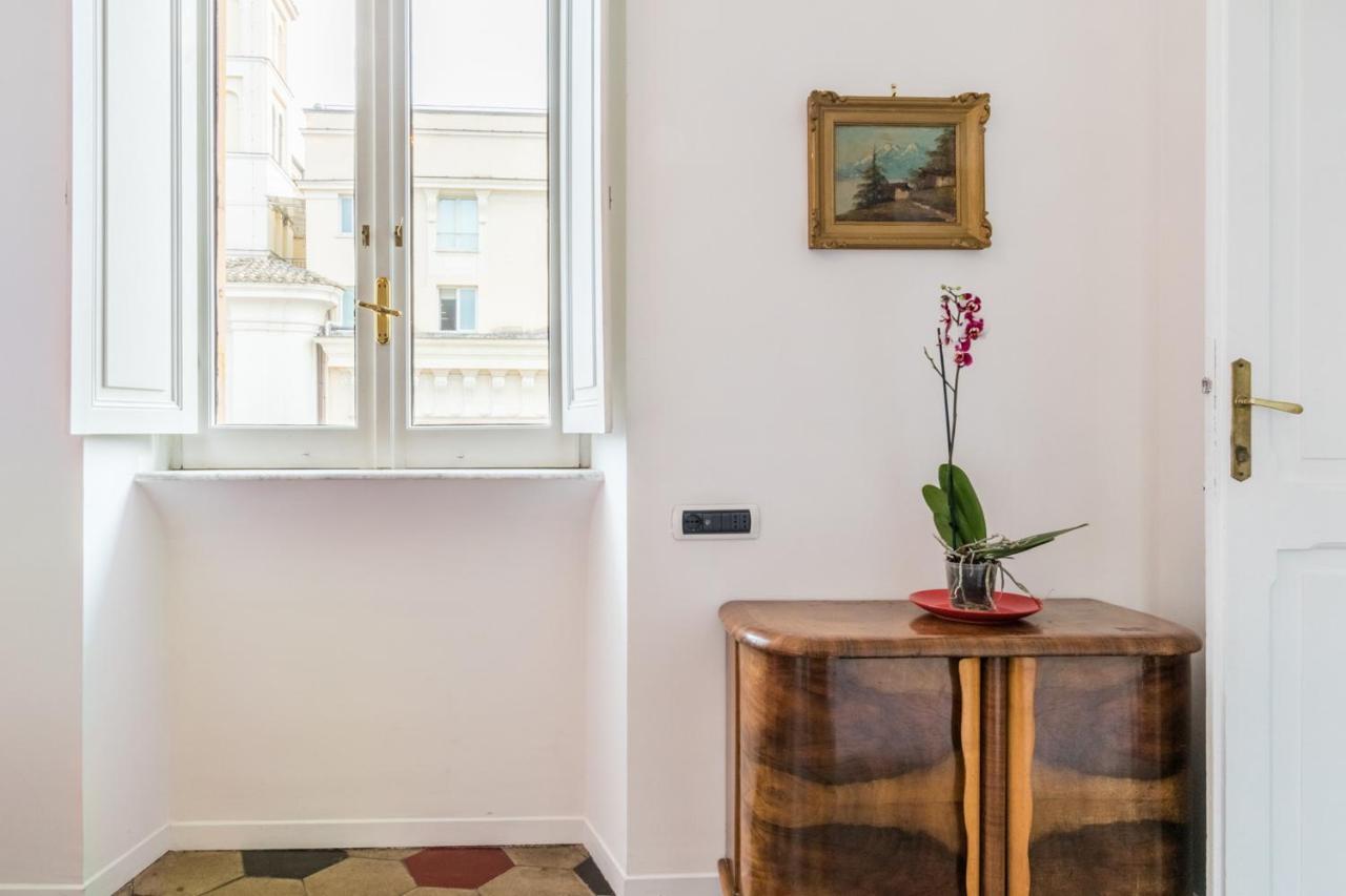Relax Apartment Zanardelli, Piazza Navona 罗马 外观 照片